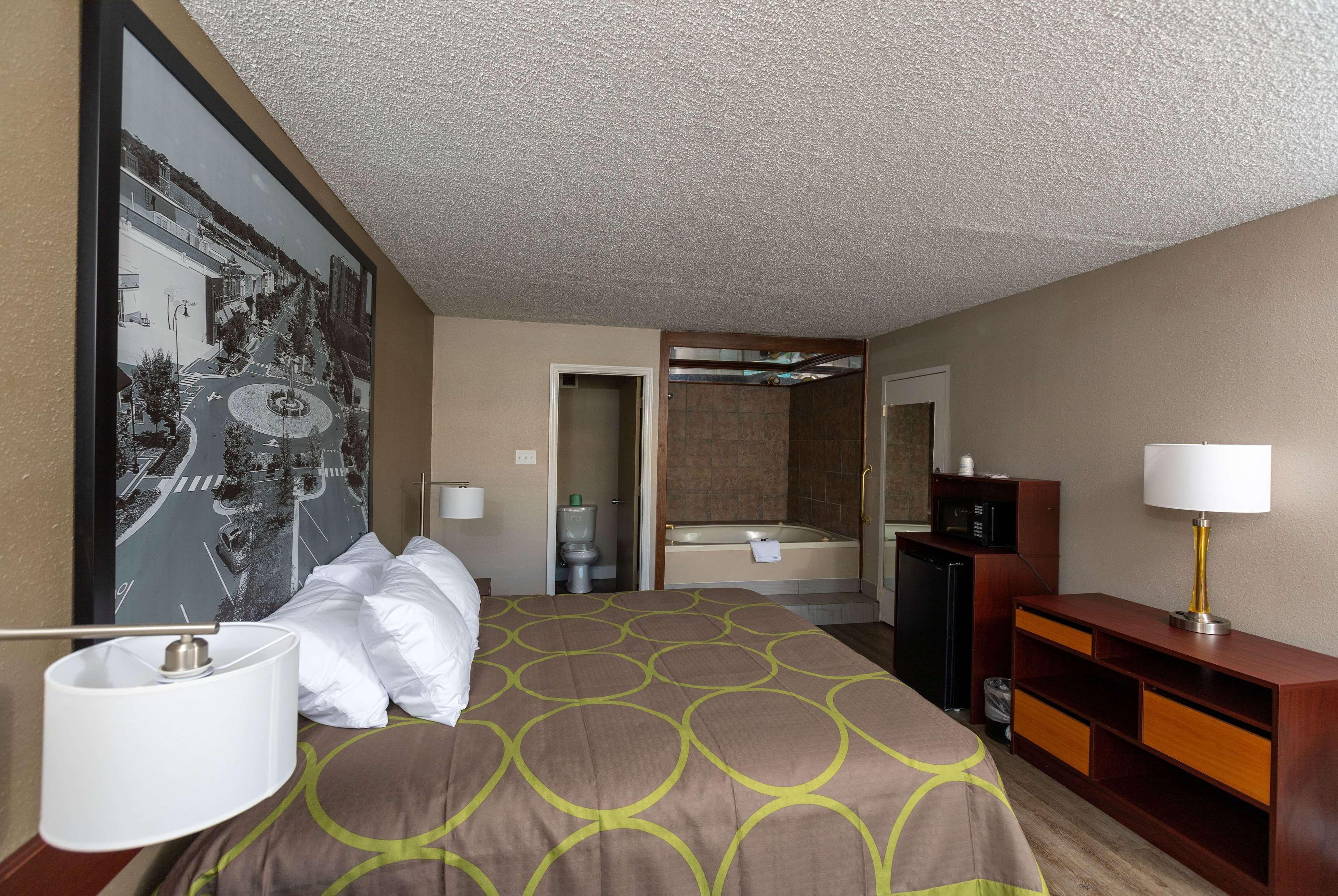 Super 8 By Wyndham Goldsboro Motel Exterior photo